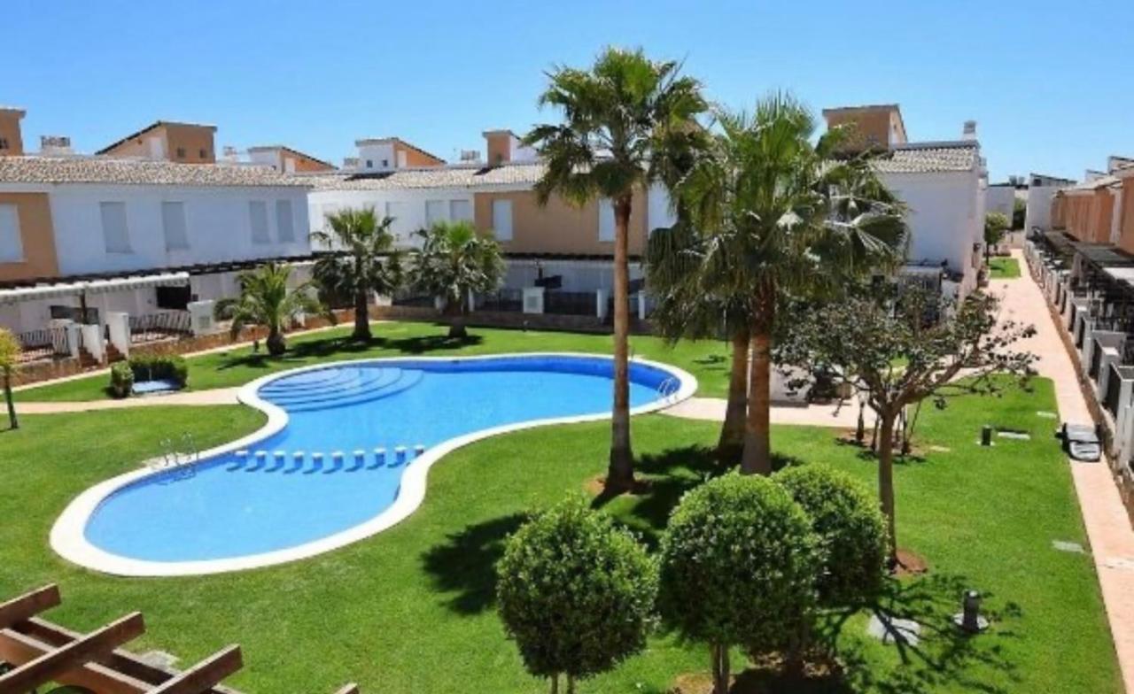 Casa Adosada Con Piscina Y Dos Terrazas Alcossebre المظهر الخارجي الصورة